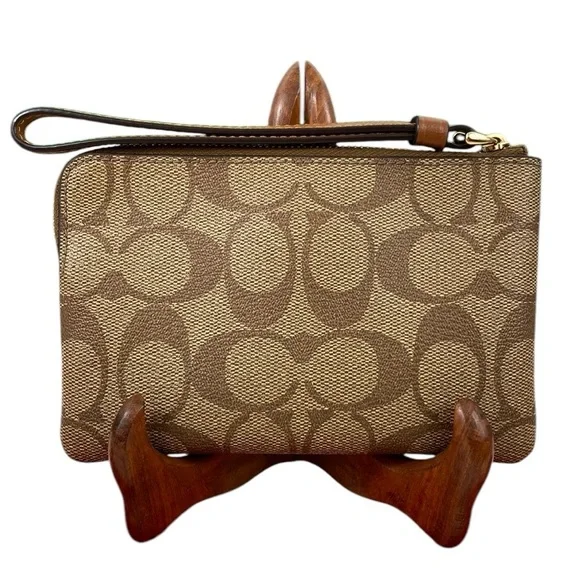 Coach EUC Rainbow Radial Print Khaki and Tan Pride Small Corner Zip Wristlet - Picture 12 of 17